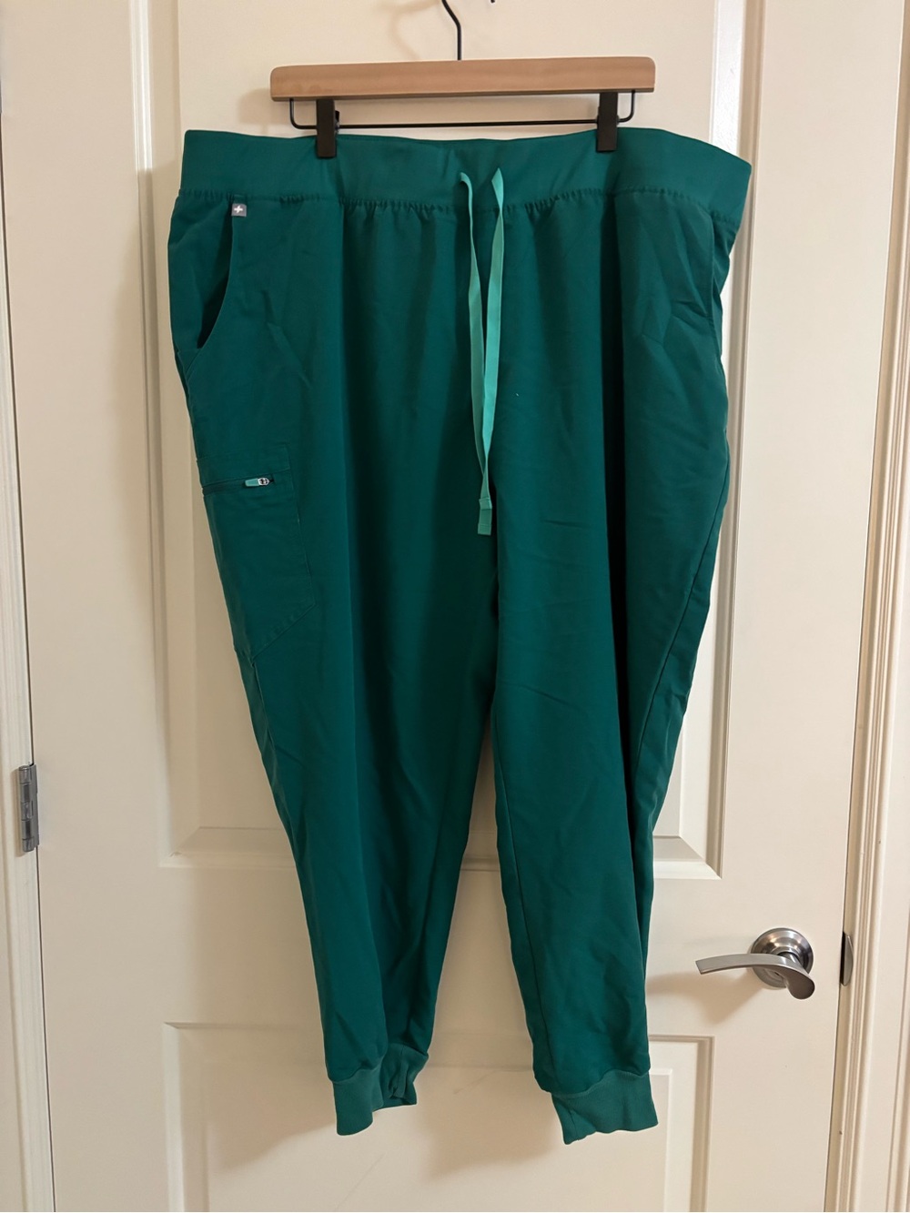 Figs Teal Green Jogger Scrub Pants
